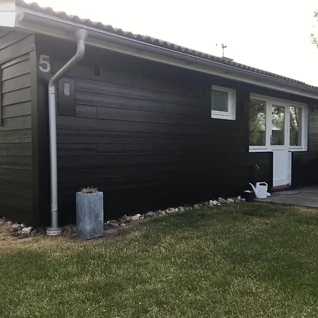 Zomerhuis Met Sauna En Uitzicht Op De Oostzee Nordborg
